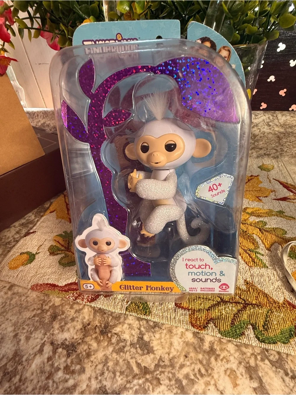 Glitter Monkey Interactive Bath Toy - White Sparkle